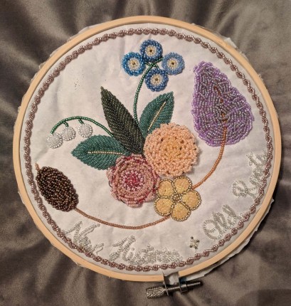 44433597_302559053900423_3283831956143341568_n (1)